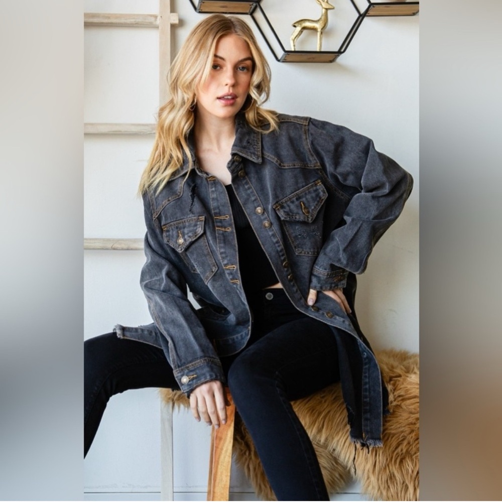 Veveret Small Black Distressed Button Up Denim Jacket Frayed Hem Edgy - Picture 3 of 13